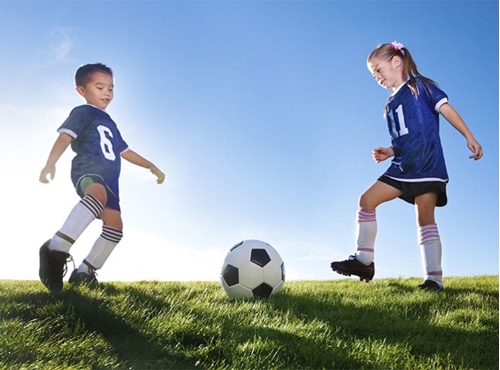 یادگیری فوتبال در خانه کلید توسعه بازیکنان است | (شروع فوتبال از خانه) | FCDORFAK